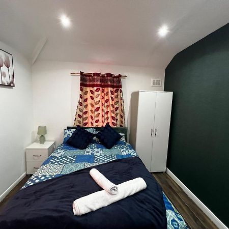 Good Priced Double Rooms In Sherperds Bush London Ngoại thất bức ảnh