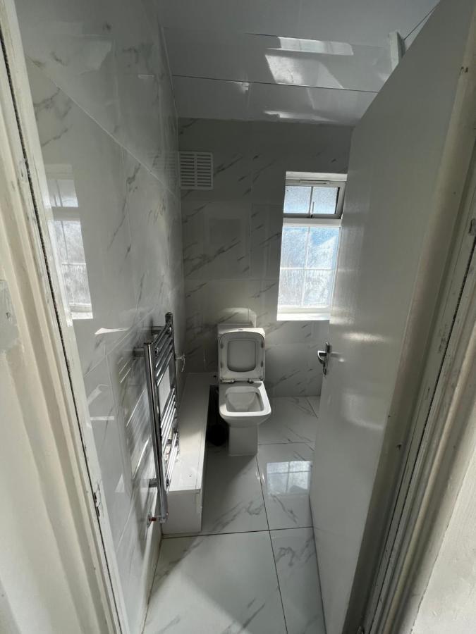 Good Priced Double Rooms In Sherperds Bush London Ngoại thất bức ảnh