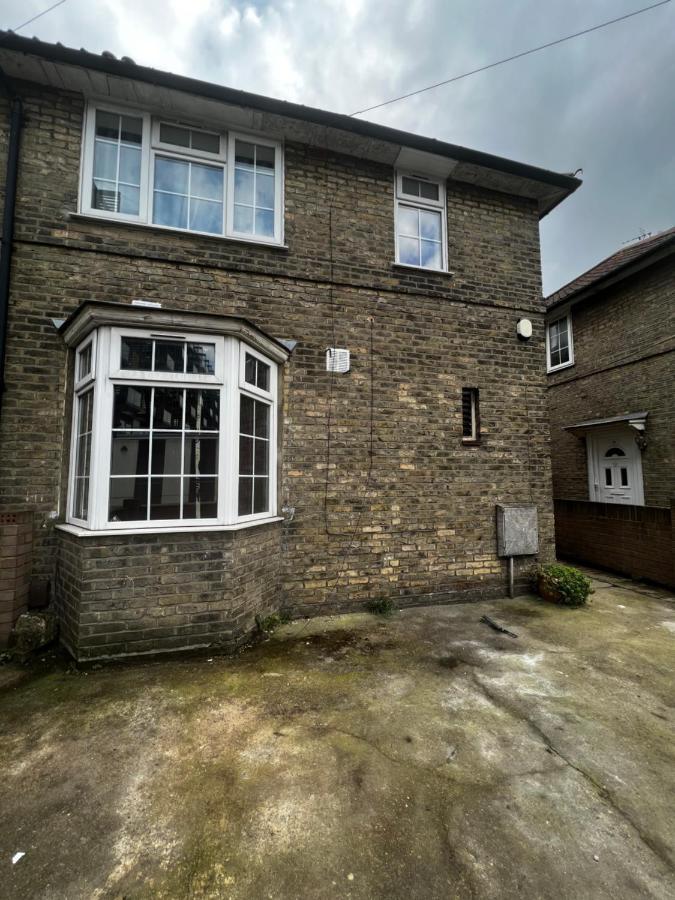 Good Priced Double Rooms In Sherperds Bush London Ngoại thất bức ảnh